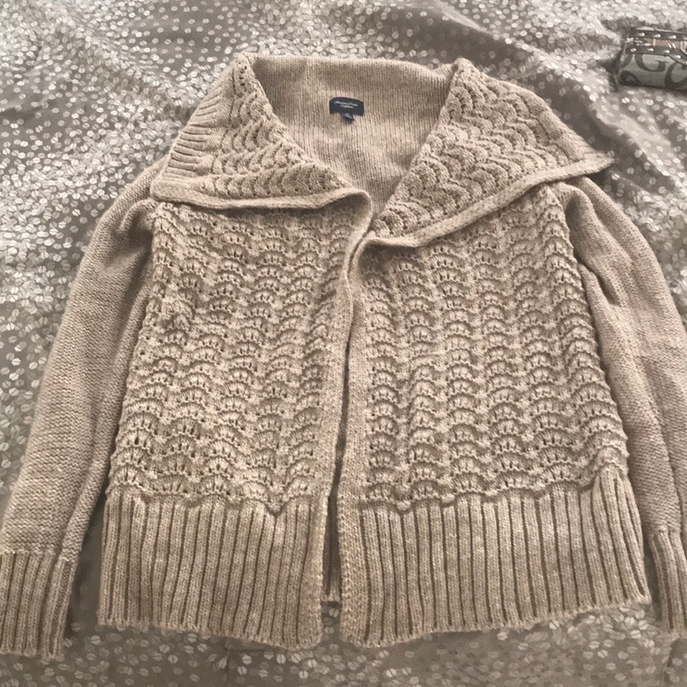 American eagle sweater